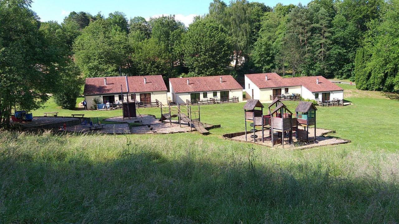 Bungalows Du Lac De Rabais Virton Luaran gambar